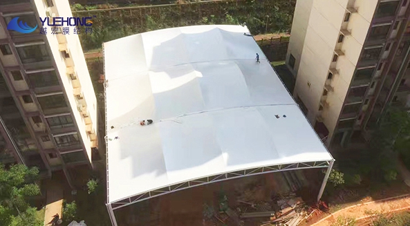 �L(zh��ng)ɳ�ڽ��V��(ch��ng)�{(l��n)���(ch��ng)Ĥ�Y(ji��)��(g��u)����﹤�̰���