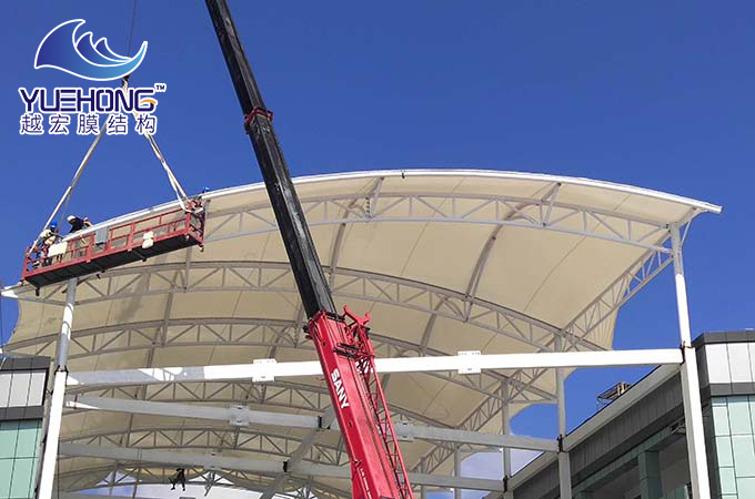 �R�����������Ĥ�Y(ji��)��(g��u)���̰���